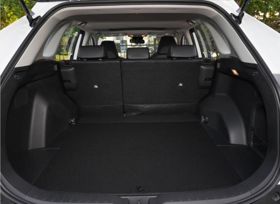RAV4荣放 2022款 双擎 2.5L E-CVT四驱精英Plus版 车厢座椅   后备厢