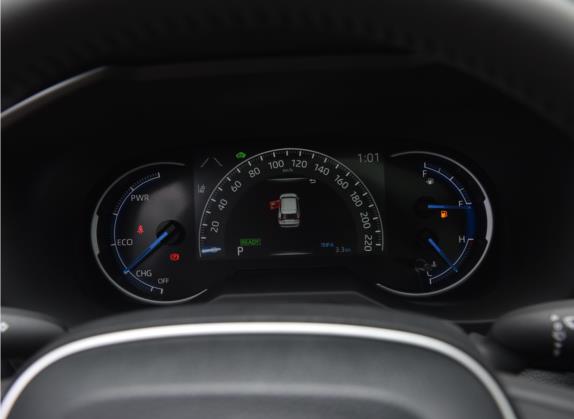 RAV4荣放 2022款 双擎 2.5L E-CVT四驱旗舰版 中控类   仪表盘