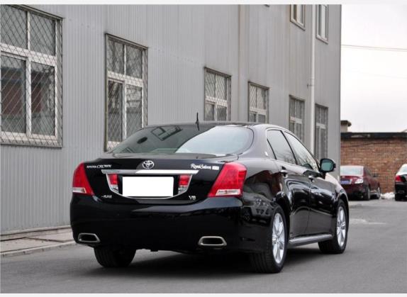 皇冠 2010款 4.3L Royal Saloon VIP 外观   斜后