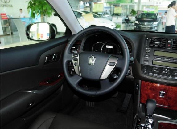 皇冠 2012款 2.5L Royal 真皮版 中控类   驾驶位