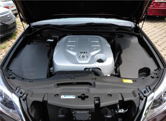 皇冠 2012款 3.0L Royal Saloon VIP 其他细节类   发动机舱