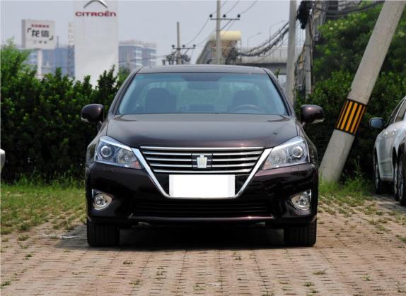 皇冠 2012款 3.0L Royal Saloon VIP 外观   正前