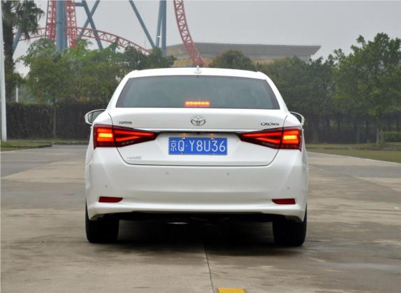 皇冠 2015款 2.5L 尊享版 外观   正后