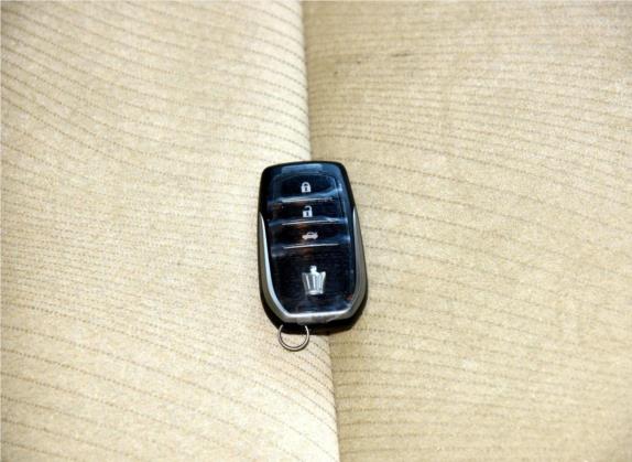 皇冠 2015款 2.0T 先锋版 其他细节类   钥匙