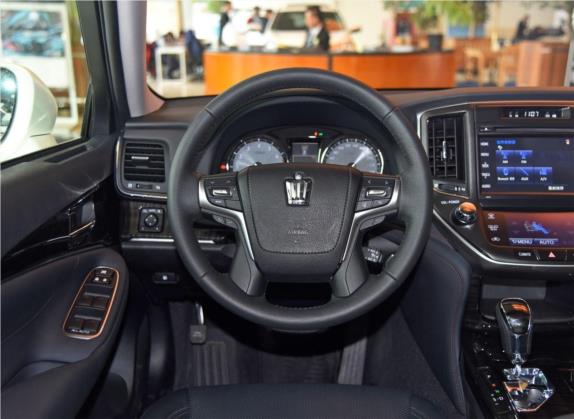 皇冠 2015款 2.5L 智享版 中控类   驾驶位