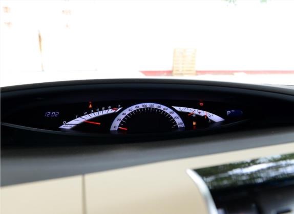 普瑞维亚 2012款 3.5L 7人座豪华型 中控类   仪表盘