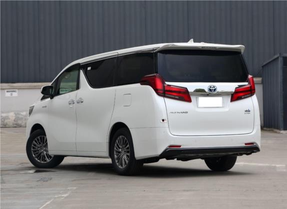 埃尔法 2020款 双擎 2.5L 豪华版 外观   斜后