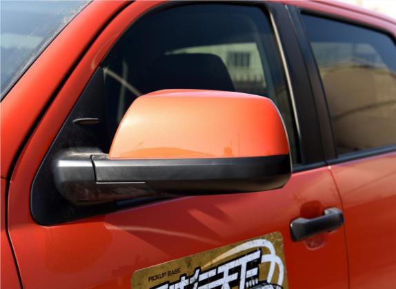 坦途 2014款 5.7L TRD Pro 外观细节类   外后视镜