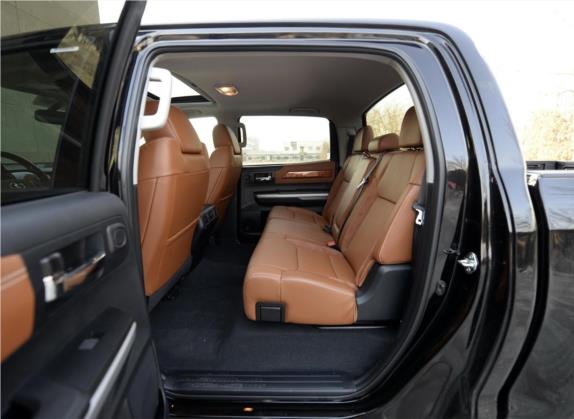 坦途 2014款 5.7L 1794 Edition 车厢座椅   后排空间