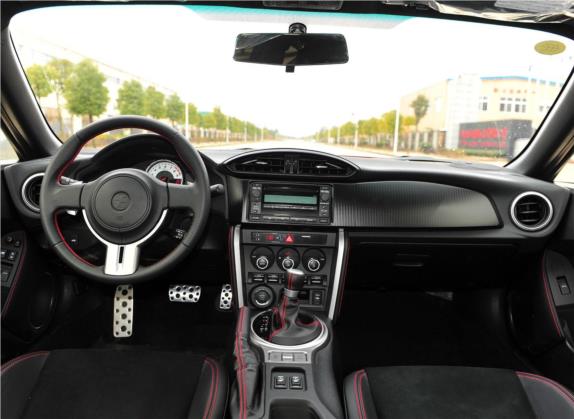 丰田86 2013款 2.0L 自动豪华型 中控类   中控全图