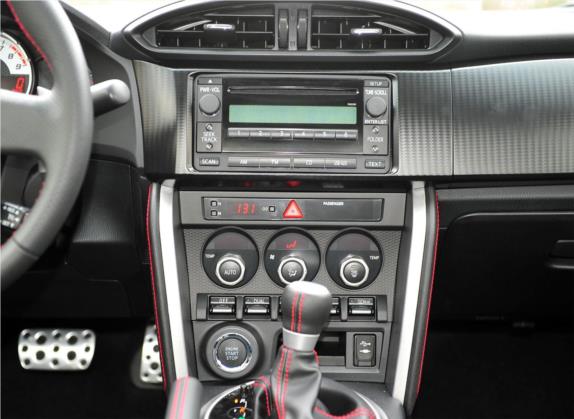 丰田86 2013款 2.0L 自动豪华型 中控类   中控台
