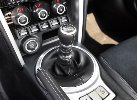 丰田86 2017款 2.0L 手动豪华型 中控类   挡把