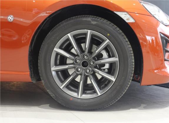 丰田86 2017款 2.0L 自动精英型 其他细节类   前轮