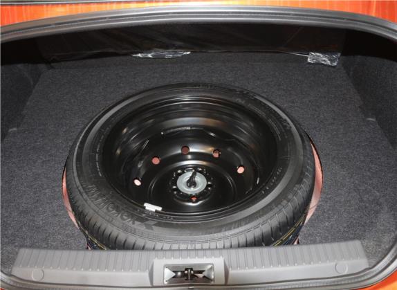 丰田86 2017款 2.0L 自动精英型 其他细节类   备胎