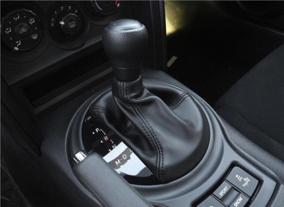 丰田86 2017款 2.0L 自动精英型 中控类   挡把