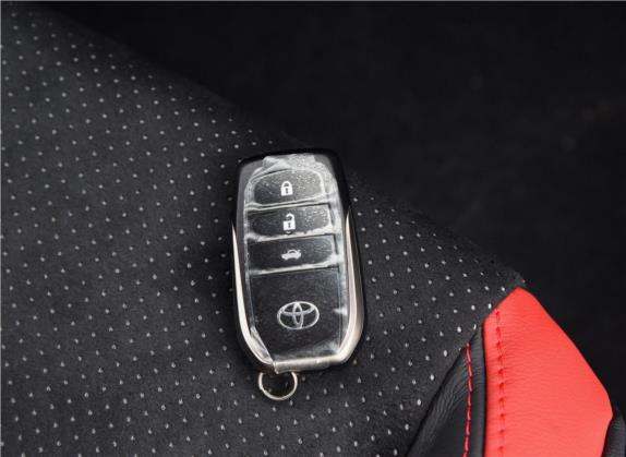 丰田86 2019款 2.0L 自动豪华版 其他细节类   钥匙