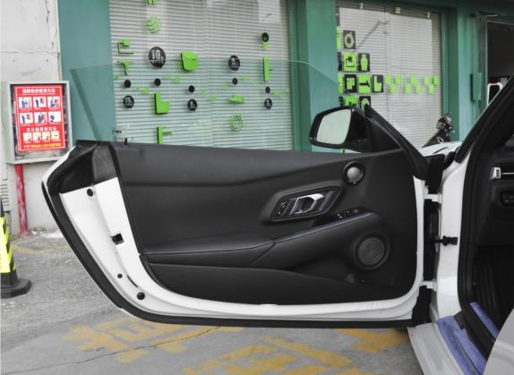 SUPRA 2021款 GR SUPRA 3.0T 标准型 车厢座椅   前门板
