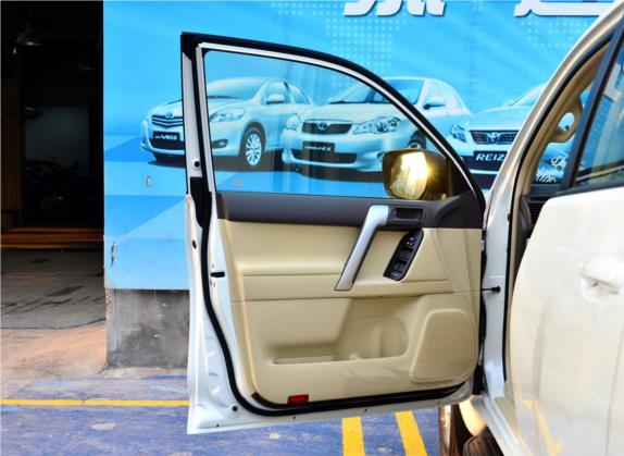 普拉多(进口) 2014款 2.7L 自动标准版 车厢座椅   前门板