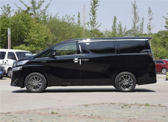 威尔法 2020款 双擎 2.5L HV尊贵版 外观   正侧