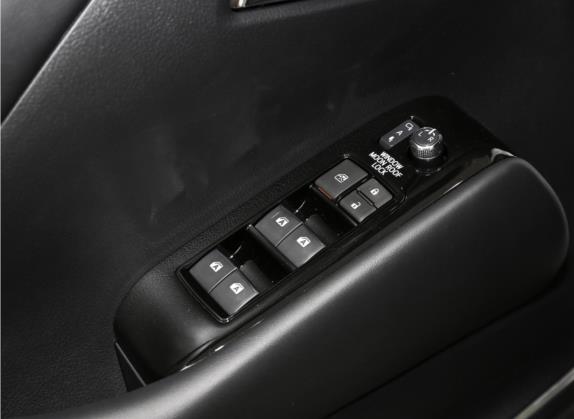 威尔法 2020款 双擎 2.5L HV豪华版 车厢座椅   门窗控制
