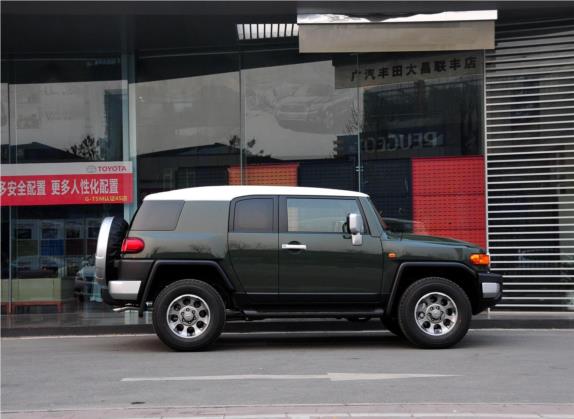 FJ 酷路泽 2011款 4.0L 外观   正侧