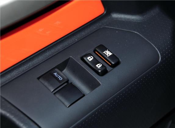 FJ 酷路泽 2013款 4.0L 车厢座椅   门窗控制