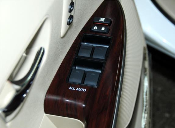 威飒(进口) 2013款 2.7L 四驱豪华版 车厢座椅   门窗控制