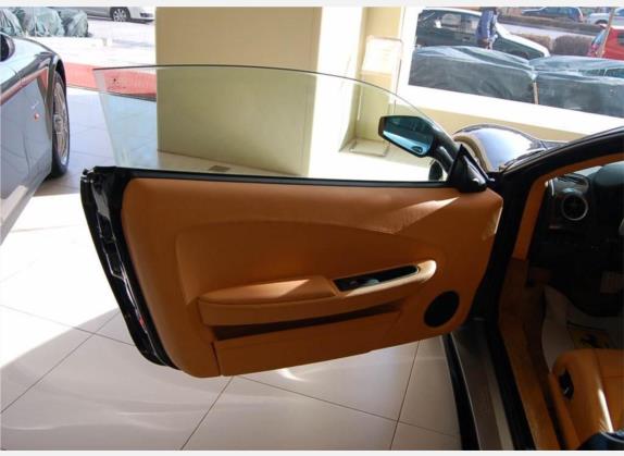 法拉利F430 2005款 Coupe 4.3 车厢座椅   前门板