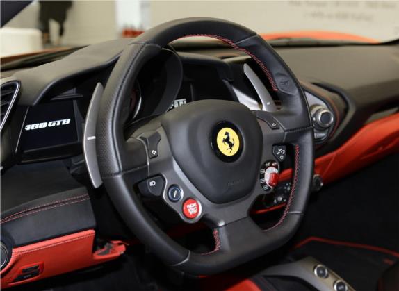 法拉利488 2015款 488 GTB 中控类   驾驶位