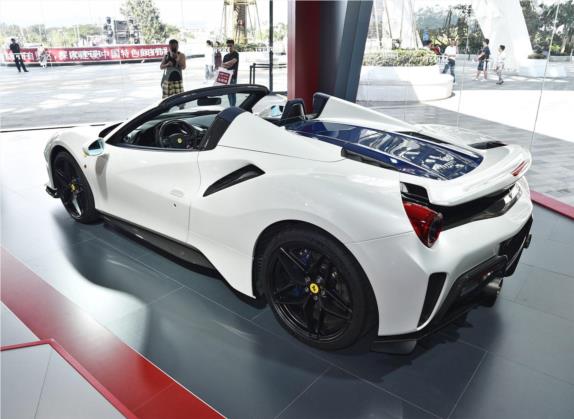 法拉利488 2019款 488 Pista Spider 外观   斜后