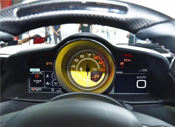 法拉利488 2019款 488 Pista Spider 中控类   仪表盘