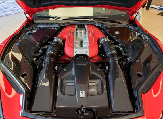 法拉利812 2020款 6.5L GTS 其他细节类   发动机舱