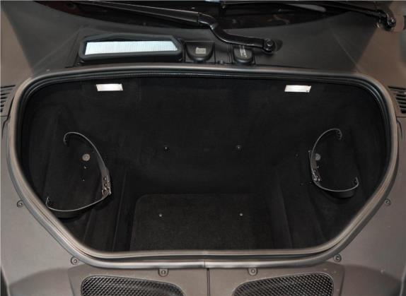 法拉利458 2014款 4.5L Speciale 车厢座椅   后备厢