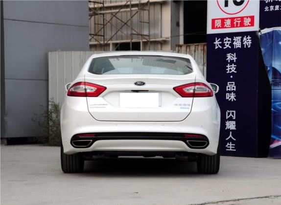 蒙迪欧 2013款 2.0L GTDi240至尊型 外观   正后