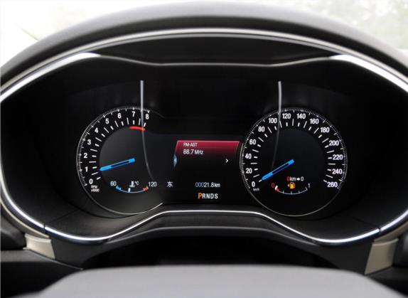蒙迪欧 2013款 2.0L GTDi240至尊型 中控类   仪表盘