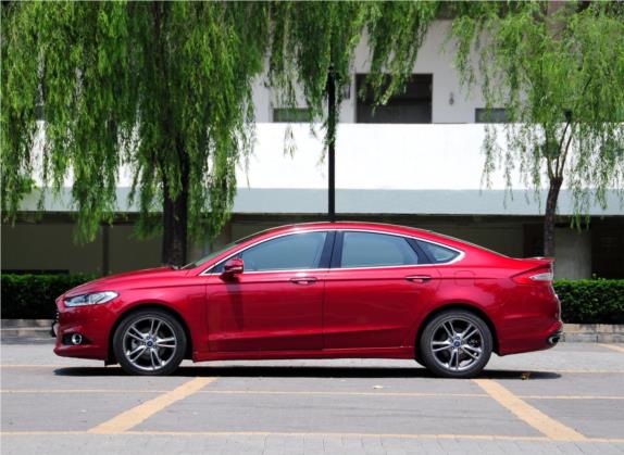 蒙迪欧 2013款 2.0L GTDi240豪华运动型 外观   正侧