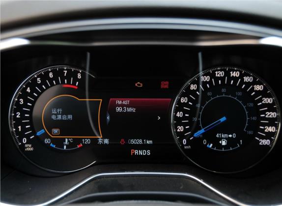 蒙迪欧 2013款 2.0L GTDi240豪华运动型 中控类   仪表盘