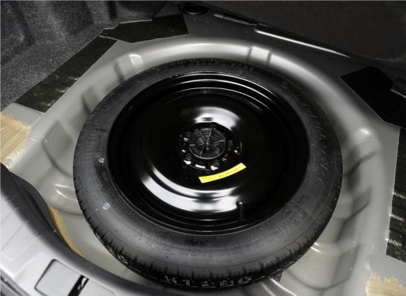 蒙迪欧 2013款 2.0L GTDi240旗舰型 其他细节类   备胎