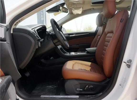 蒙迪欧 2018款 EcoBoost 180 Cognac特别版 车厢座椅   前排空间