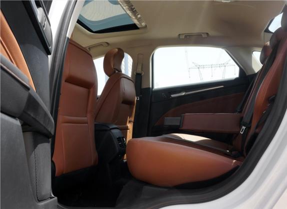 蒙迪欧 2018款 EcoBoost 180 Cognac特别版 车厢座椅   后排空间