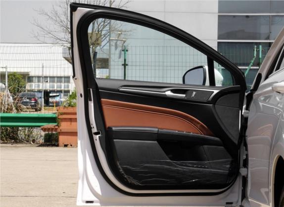 蒙迪欧 2018款 EcoBoost 180 Cognac特别版 车厢座椅   前门板