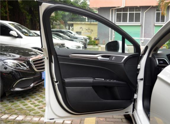蒙迪欧 2018款 EcoBoost 180 智控豪华型 国V 车厢座椅   前门板