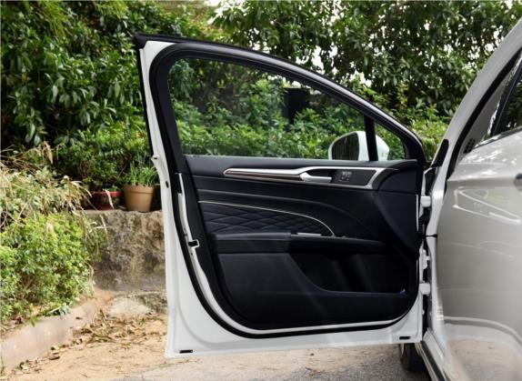 蒙迪欧 2018款 EcoBoost 245 智控旗舰型 国V 车厢座椅   前门板