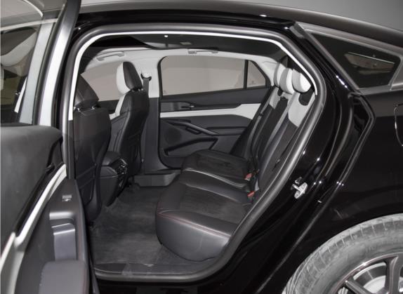 蒙迪欧 2022款 EcoBoost 245 豪华型 车厢座椅   后排空间