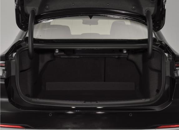 蒙迪欧 2022款 EcoBoost 245 豪华型 车厢座椅   后备厢