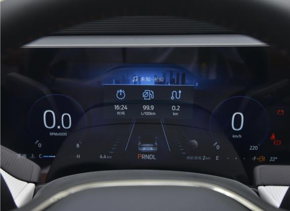 蒙迪欧 2022款 改款 EcoBoost 245 豪华型 中控类   仪表盘