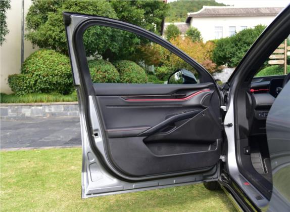蒙迪欧 2022款 EcoBoost 245 科技旗舰版 车厢座椅   前门板