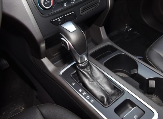 翼虎 2019款 EcoBoost 180 两驱铂翼型 国VI 中控类   挡把