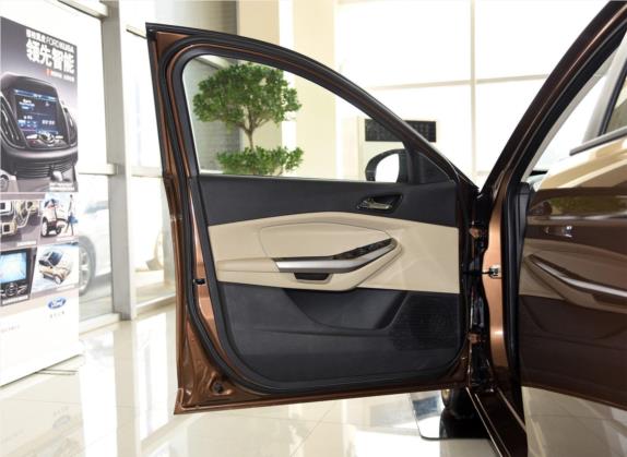 福睿斯 2015款 1.5L 自动舒适型 车厢座椅   前门板