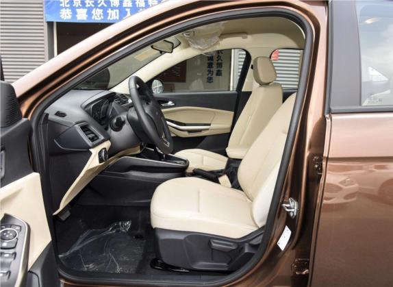 福睿斯 2017款 1.5L 自动舒适型 车厢座椅   前排空间